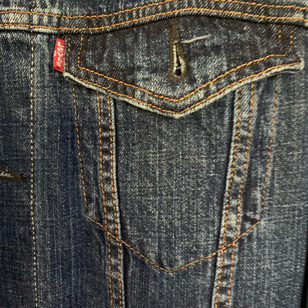 Levi’s Jacket - Picture 4 of 5
